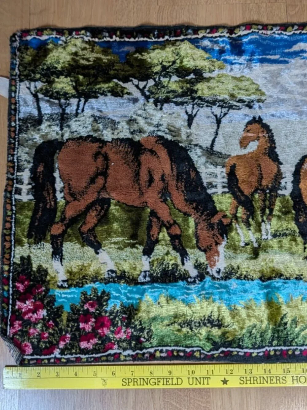 Vintage GORGEOUS Velvet Horse Tapestry Wall Hanging Rug  15.5 x 6